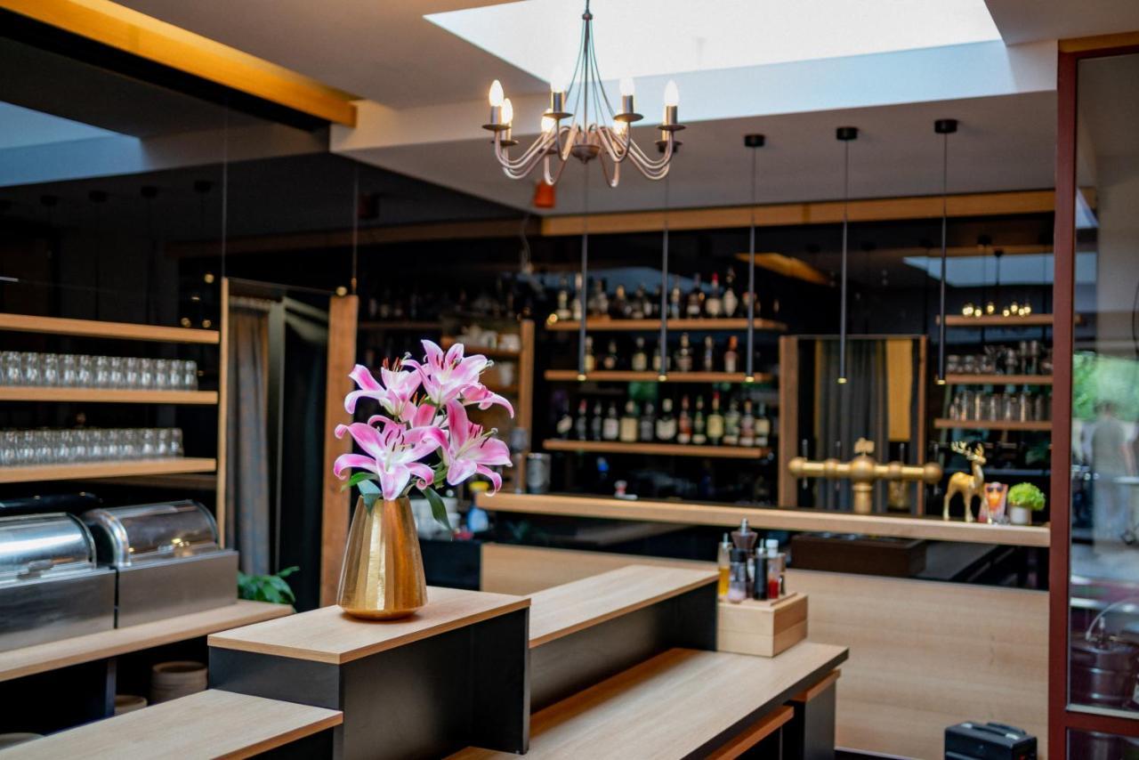Maxmilian Lifestyle Resort Loučeň Dış mekan fotoğraf