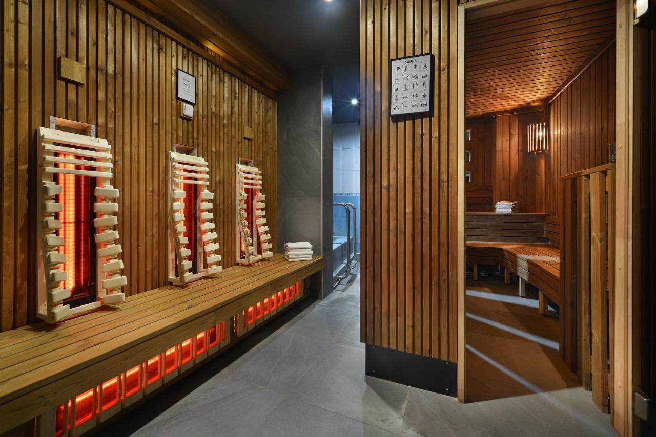 Maxmilian Lifestyle Resort Loučeň Dış mekan fotoğraf